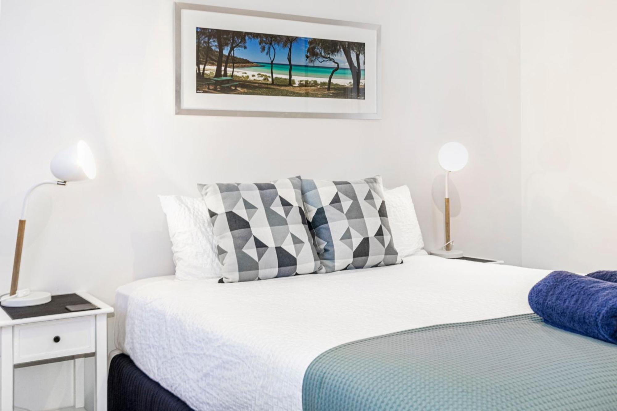 Observatory Guesthouse - Adults Only Бъселтън Екстериор снимка